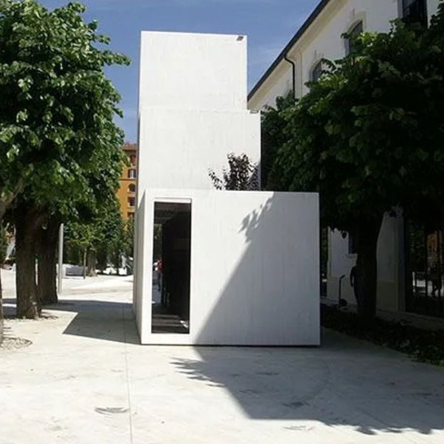 CABINET HOUSE