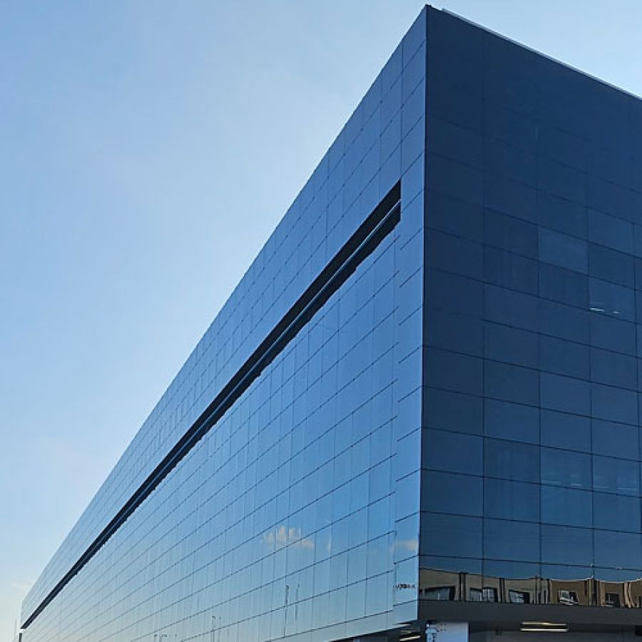 DATA CENTER