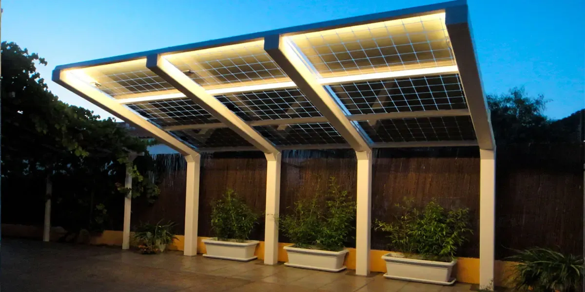 Descripción general de la marquesina de Sustainable Planet Advisors que presenta Vidrio de Tecnología Fotovoltaica de Silicio Cristalino de Onyx Solar