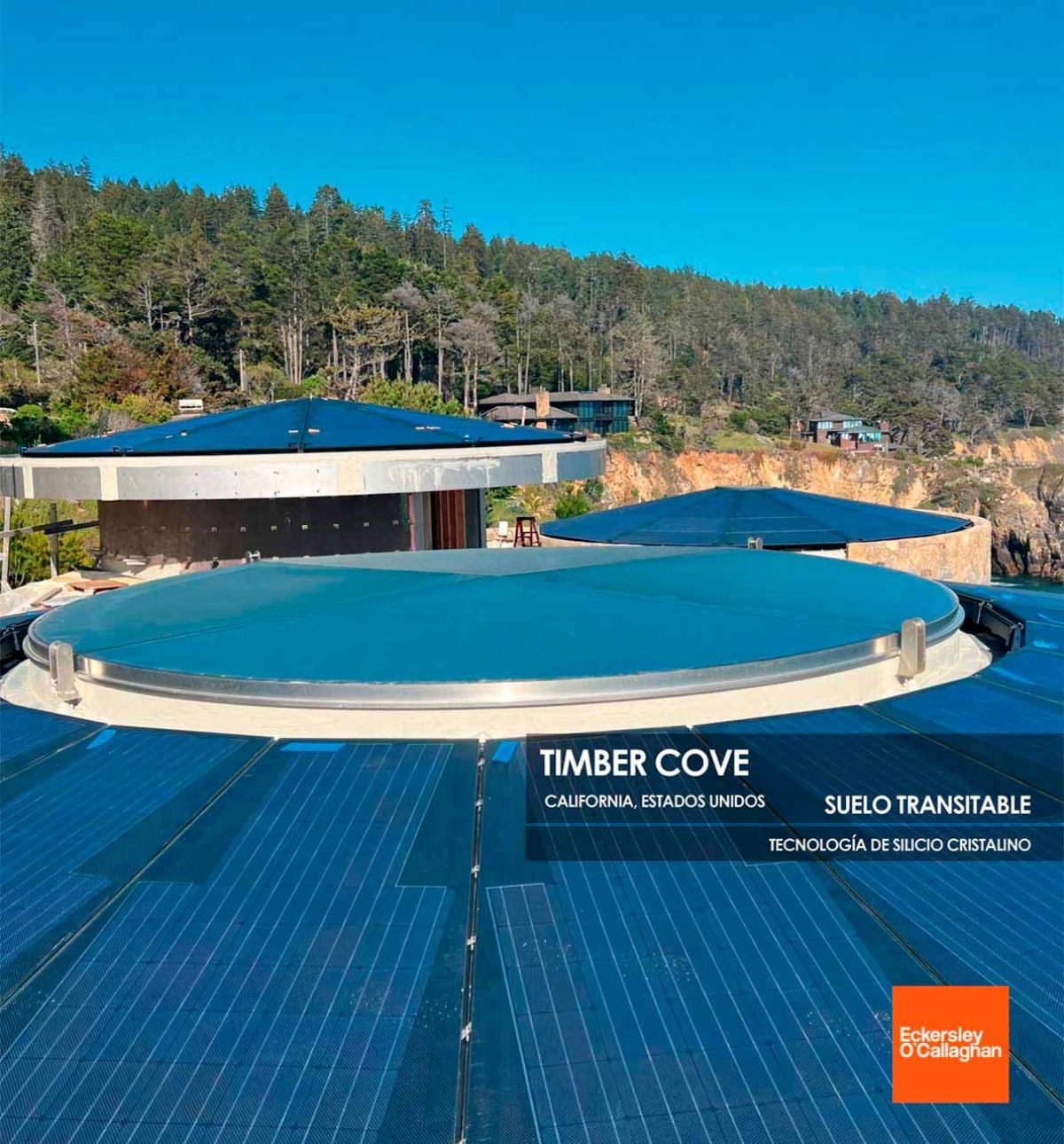 Suelo transitable fotovoltaico Timber Cover construido con vidrio fotovoltaico de silicio cristalino fabricado por Onyx Solar